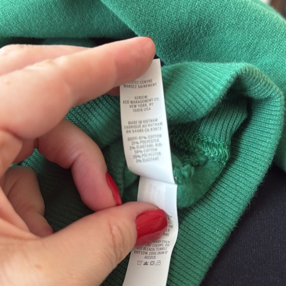 NWT! Aerie offline cropped sweatshirt, size XL - Picture 11 of 11